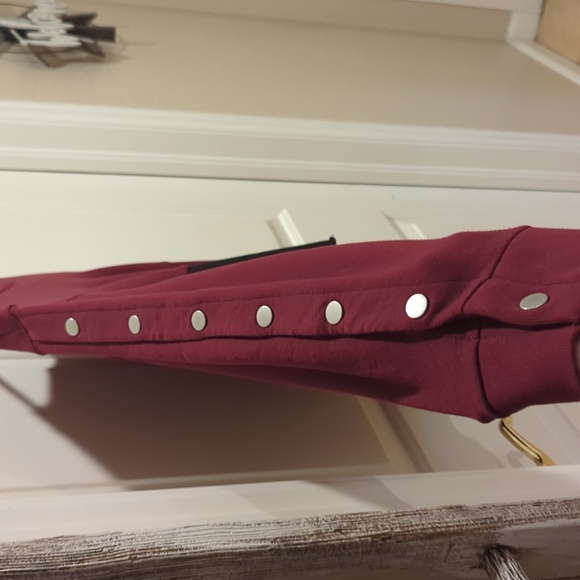 PINK Victoria Secret snap sleeve crop sweater size small - Picture 3 of 5